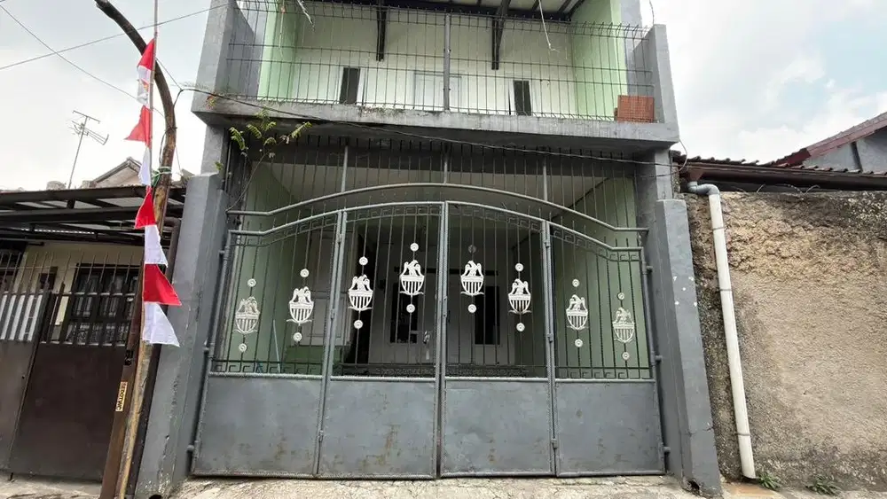 Dijual Rumah Tinggal 2 lt, Bandung Kota