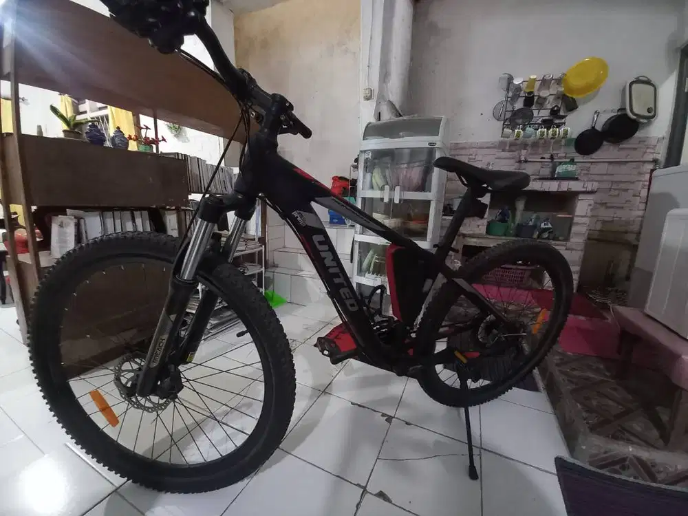 Monanza 4.0 sepeda second