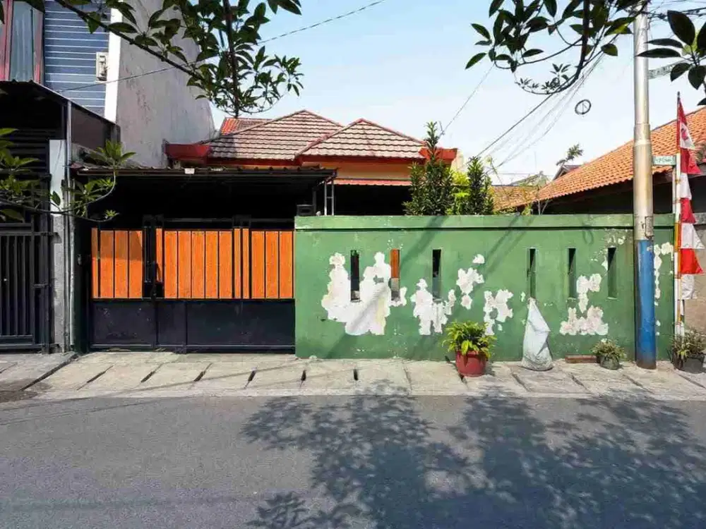 JUAL RUMAH PEJATEN TIMUR PASAR MINGGU JAKARTA SELATAN SHM RAPI SIAP HUNI BANGUNAN 2 LANTAI