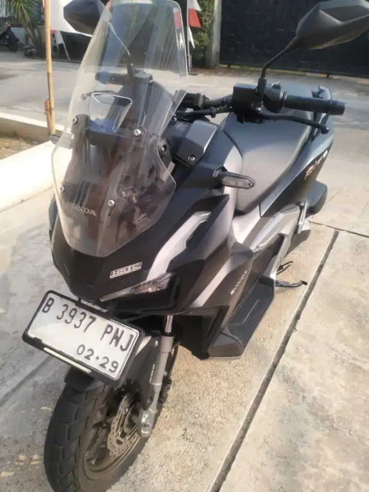 HONDA ADV 160 ABS black matte muluss dan gress