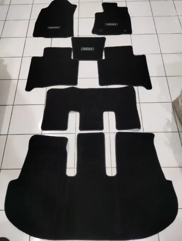 karpet bludru ori bawaan innova reborn