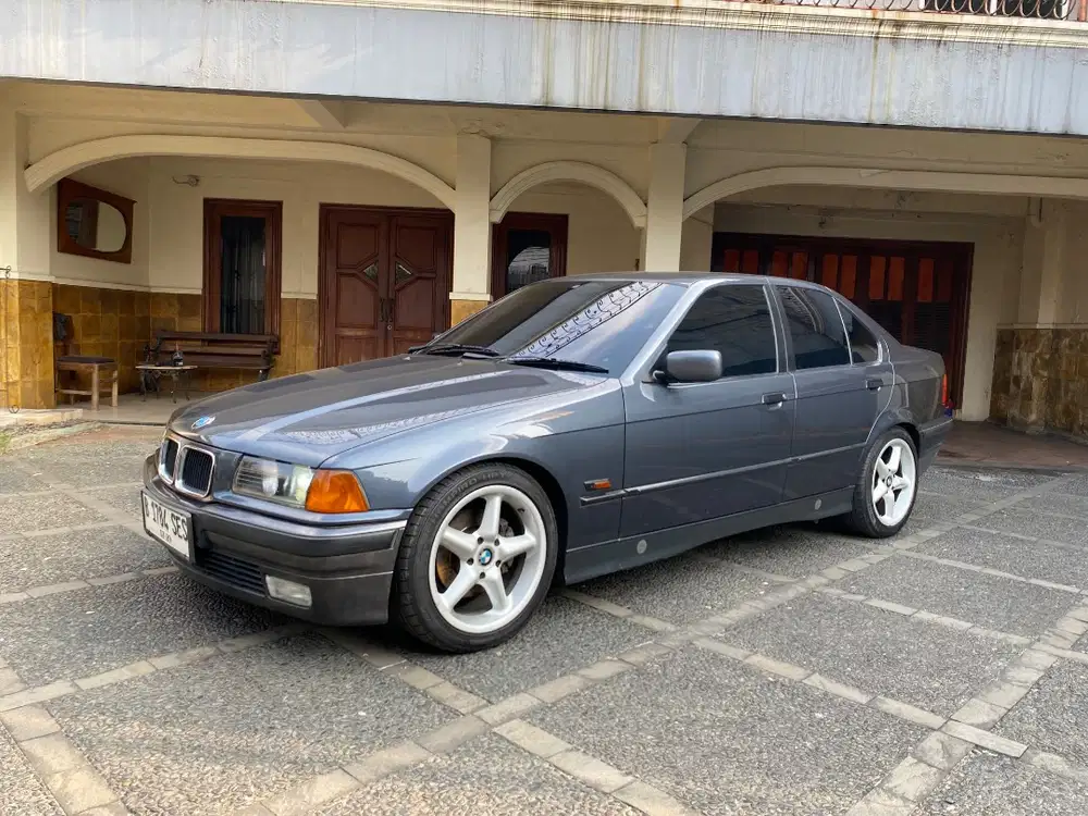1994 BMW e36 320i M50B20 Vanos (M/T)