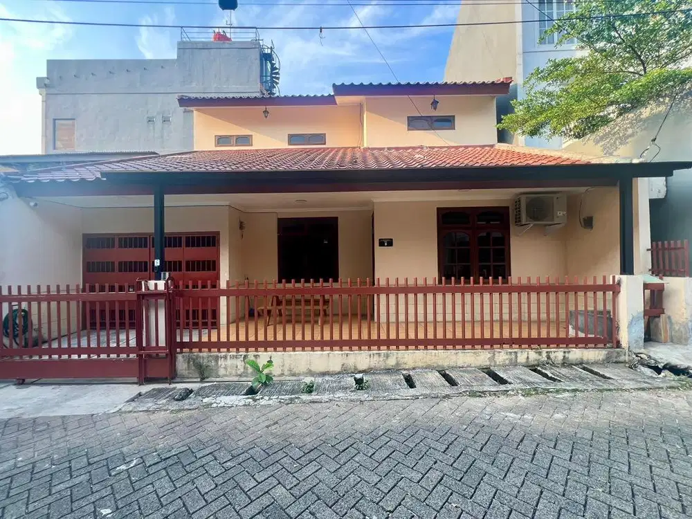 Jual Rumah Sangat Startegis Selangkah Dengan MRT Fatmawati Jakarta