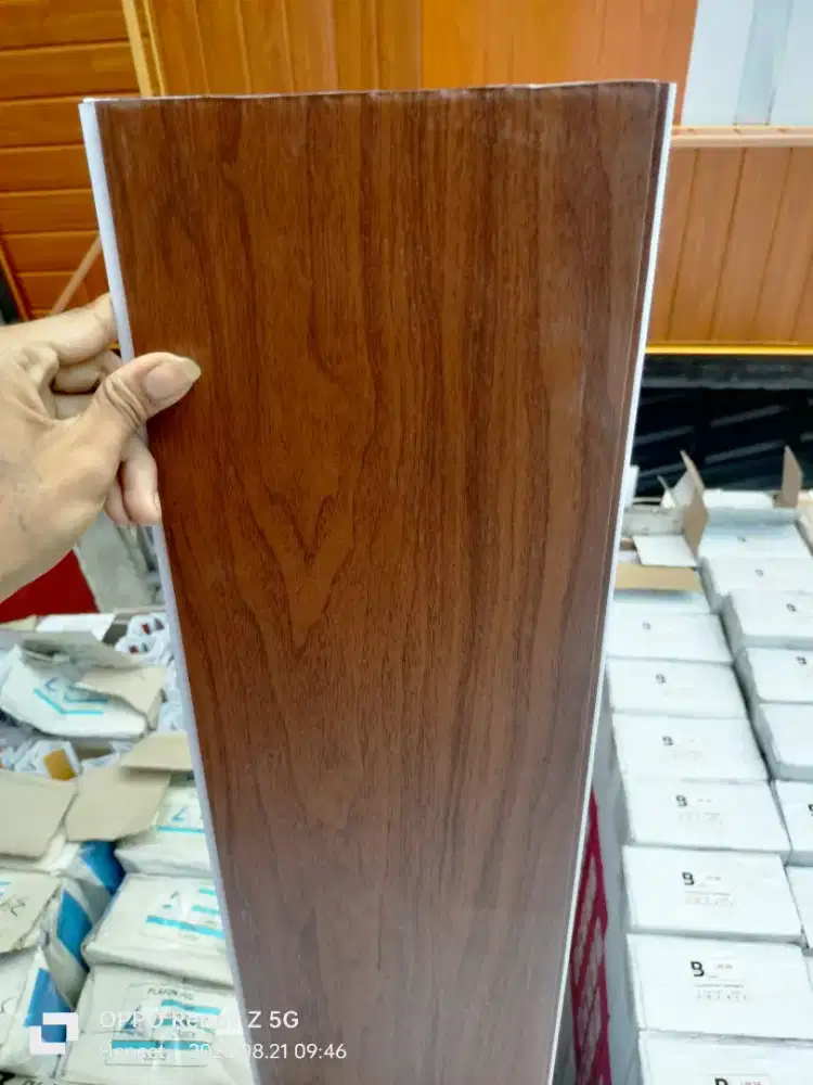 Plafon PVC dan WPC
