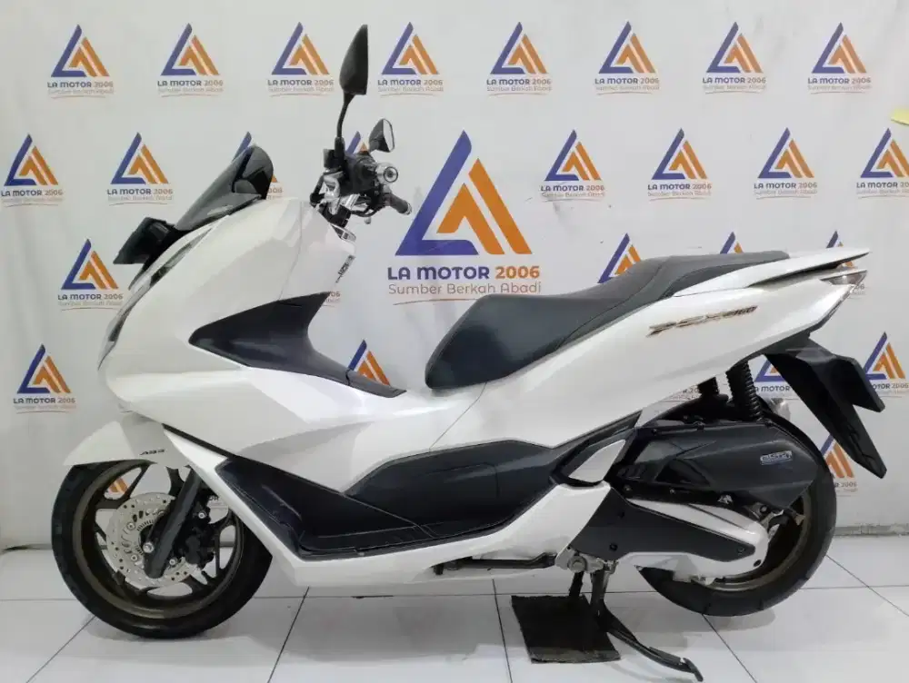 DP MULAI 500RB PCX 160 ABS 2024 GRESS CC 0% SPAYLATER KREDIVO