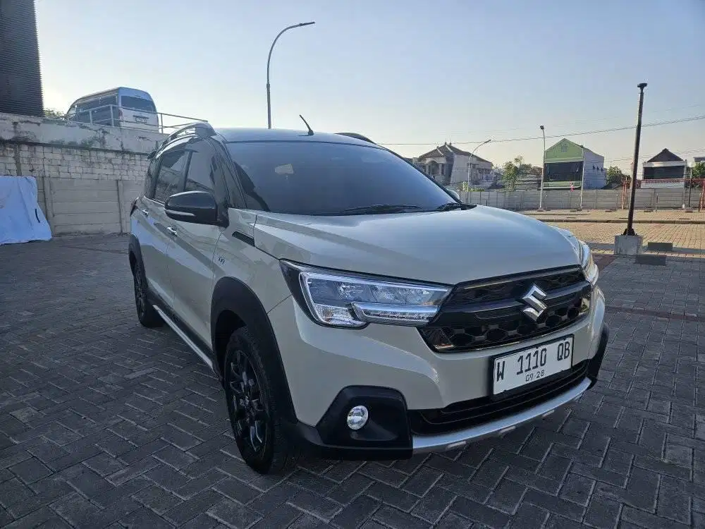 suzuki xl7 alpha hybrid KM 30rb DP minim
