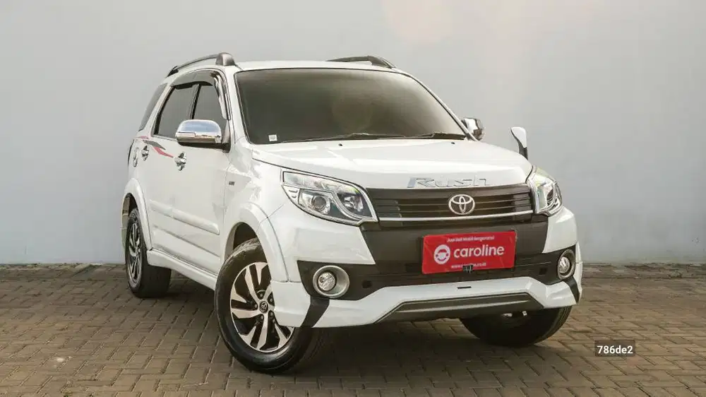 TOYOTA RUSH S TRD SPORTIVO 1.5 AT 2017 PUTIH