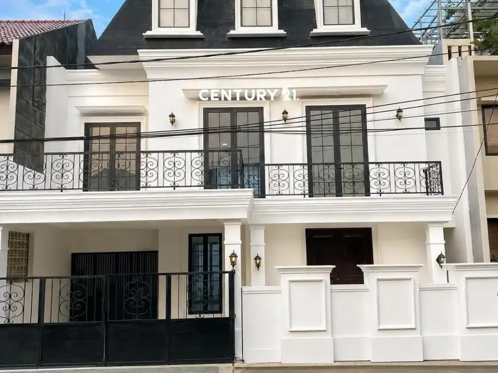 Rumah Mewah Ada Swimming Pool Di Sektor 9 Bintaro Am 17381
