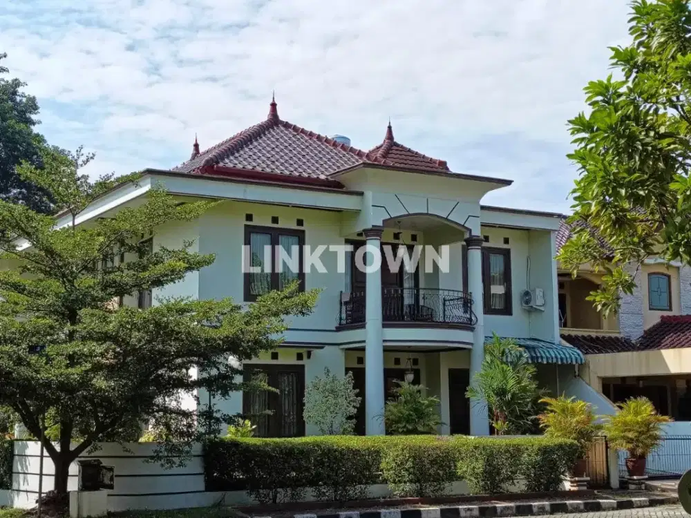 Dijual Rumah Luas 2,5 Lantai Siap Huni Depan Pakuwon Mall Bekasi