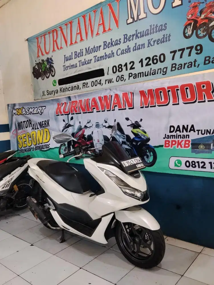 JUAL CEPAT HONDA PCX 160CC 2022 SUPER MEWAH