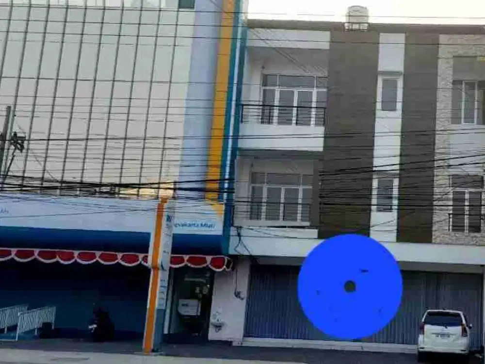 Ruko 3 Lantai Jamal ada Area Parkir Khusus