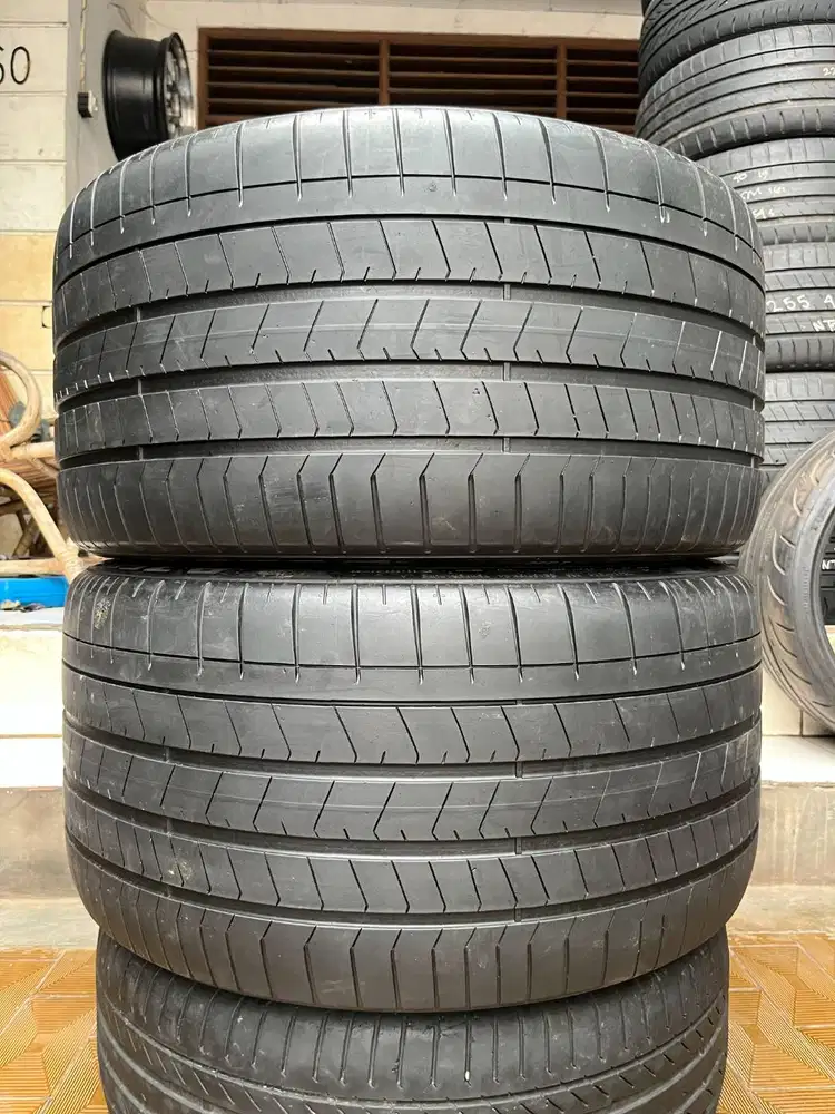 Ban Pirelli P Zero 305 30 r21 2Pcs