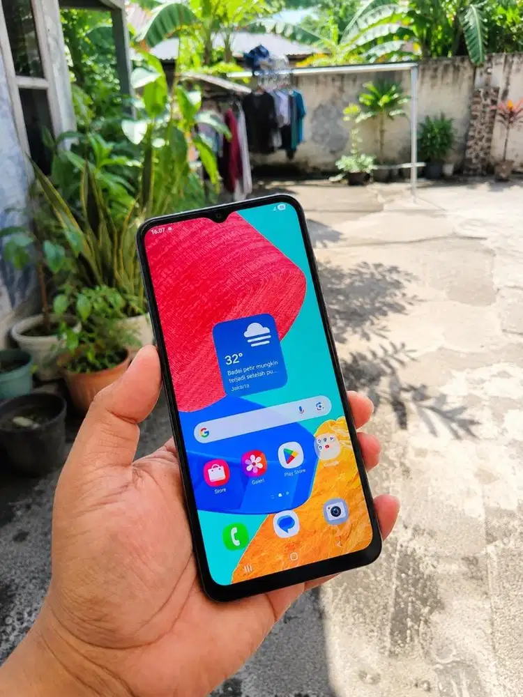Samsung M33 5g 8/128 Hp Casan