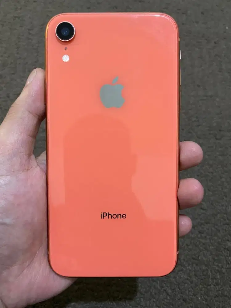 iphone xr 64GB inter