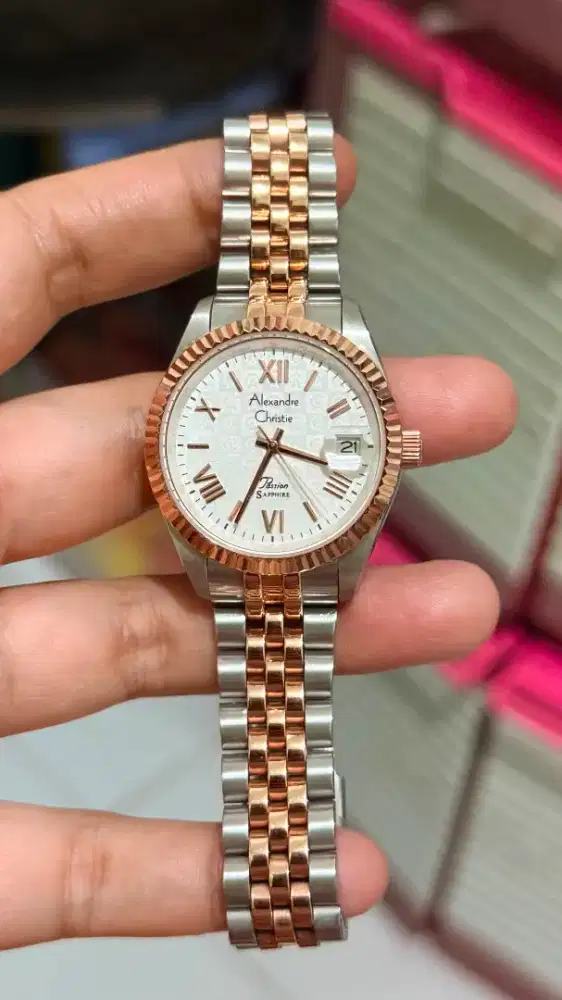 Dijual jam tangan wanita
