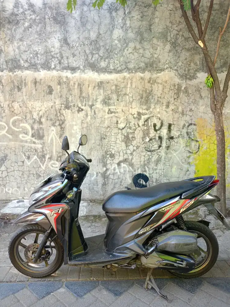 JUAL CEPAT VARIO 125 KZR 2014 PLAT MASIH PANJANG
