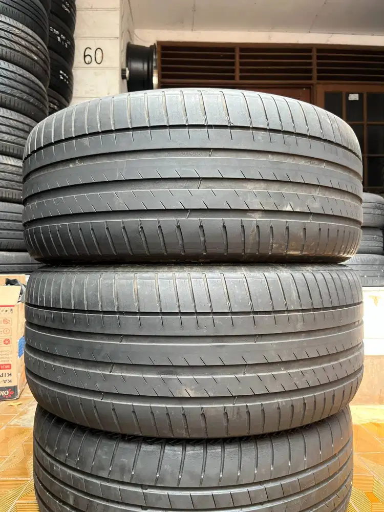 Ban Michelin Pilot Sport 4Suv 275 45 r20 2Pcs