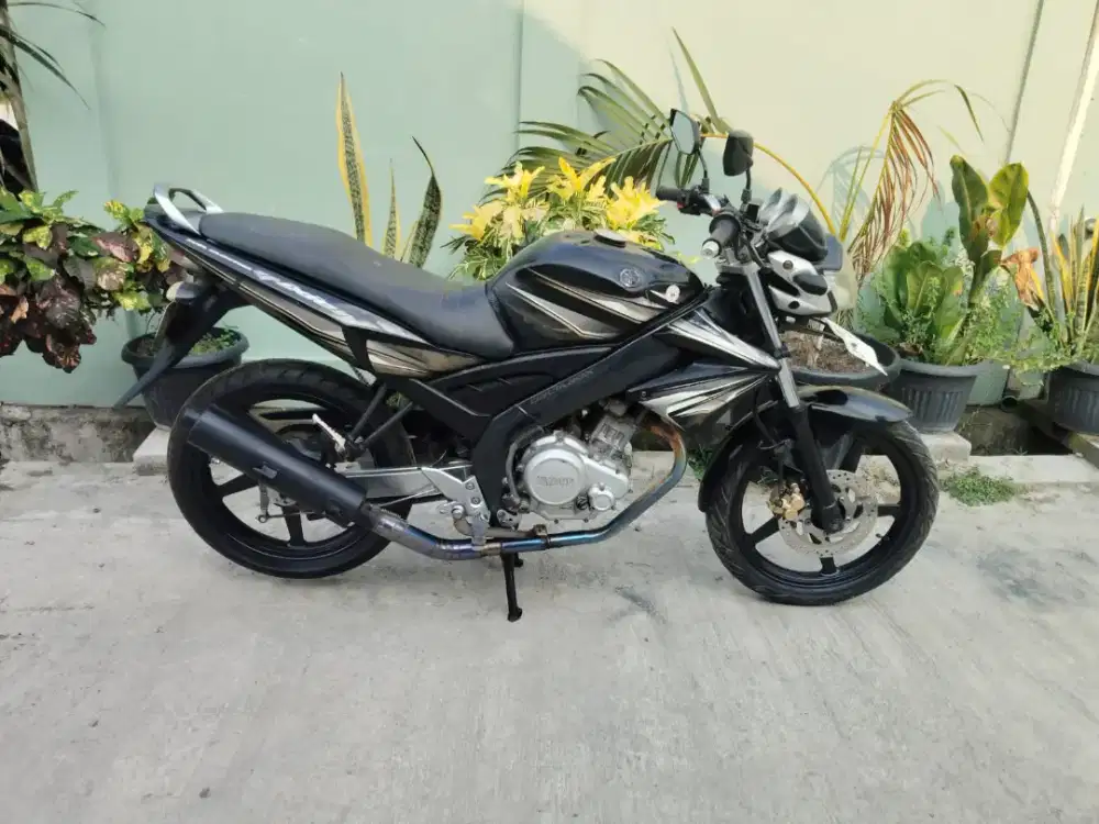 Yamaha Vixion old tahun 2014 di Tangerang