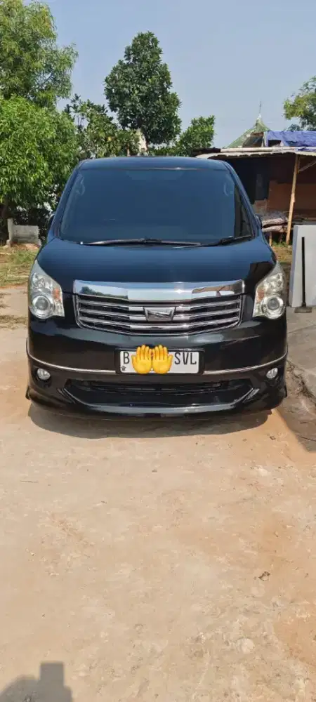 Toyota Nav1 2013