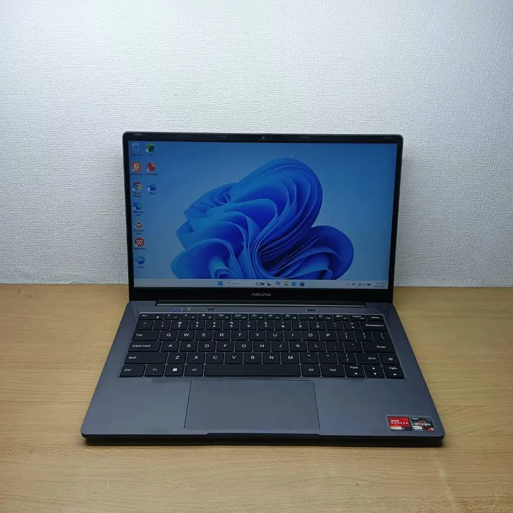 Laptop Advan Soulmate Plus  AMD Ryzen 5 3500U
