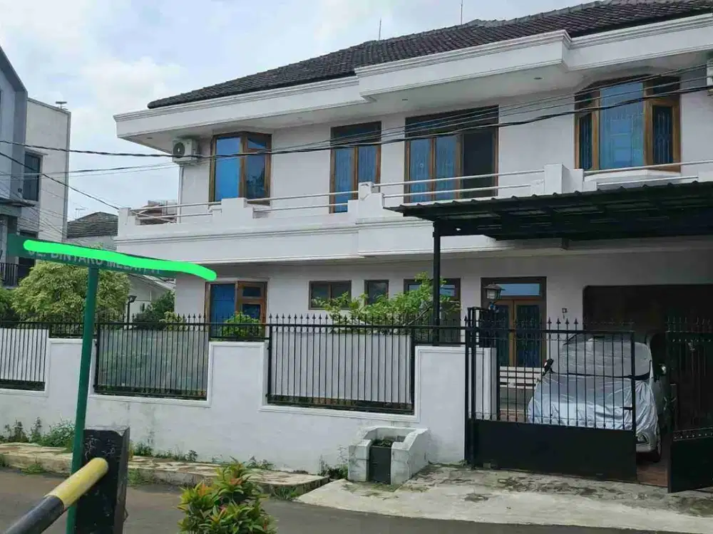 rumah hook 2 lantai di bintaro permai jakarta selatan