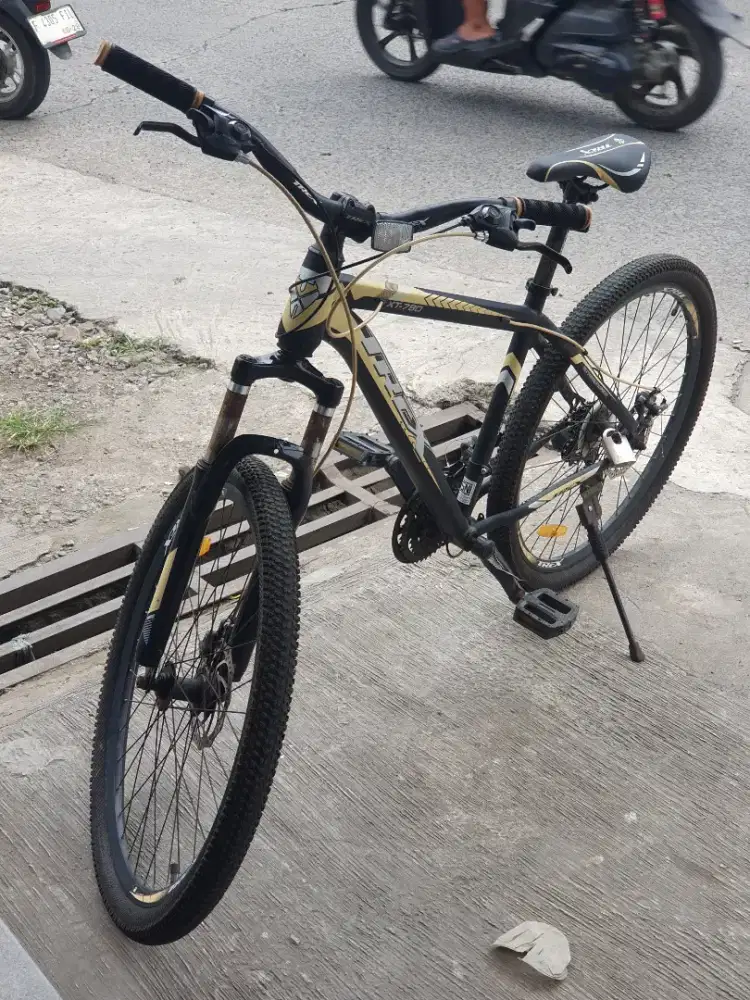 Sepeda Gunung Trex XT-780 ukuran 26