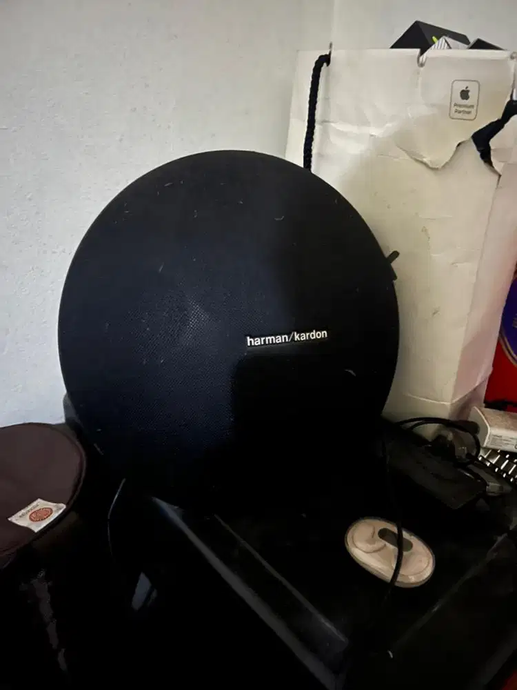 harman kardon onyx studio 3
