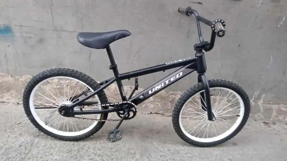 Sepeda BMX Ukuran 20 Rem Torpedo