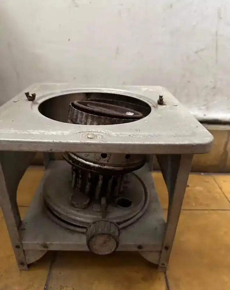 KOMPOR TANAH HOCKS