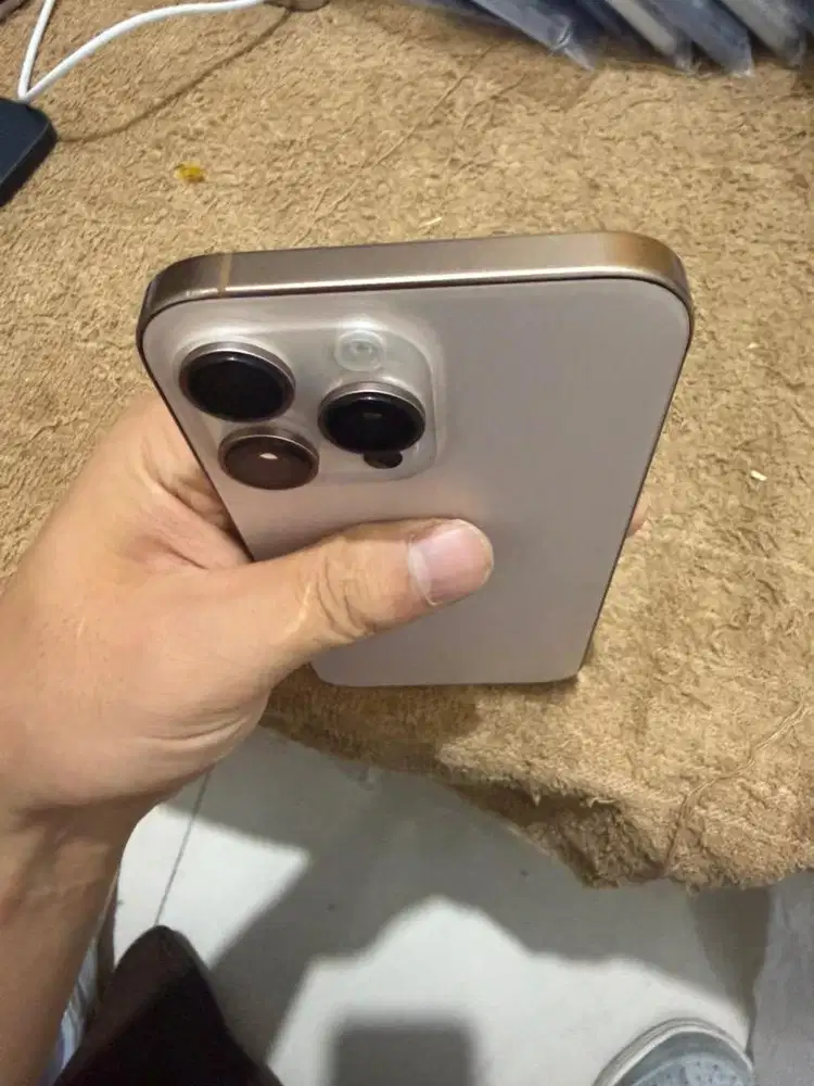 iPhone 16 Pro Max 256G  inter