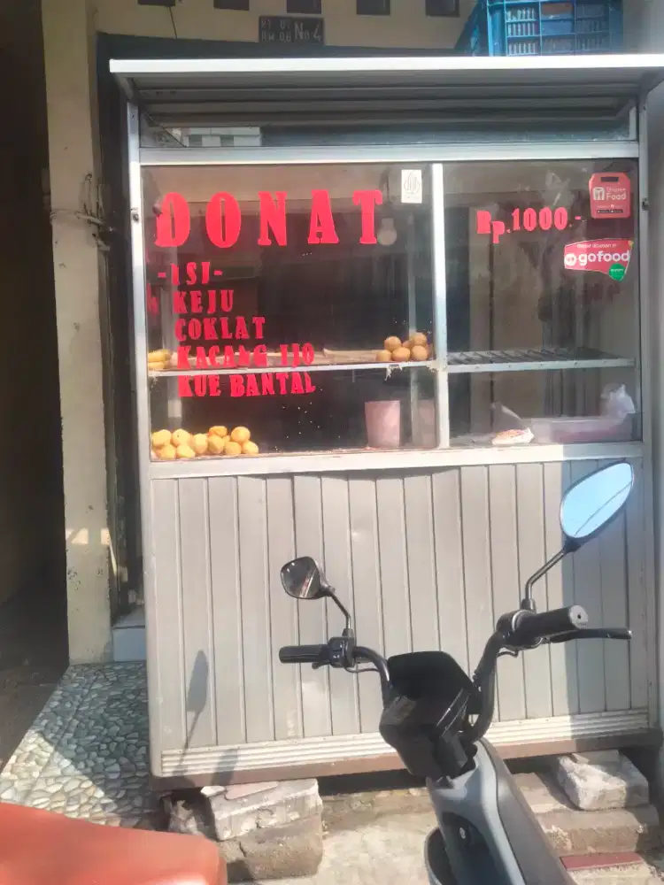 Gerobak atau etalase