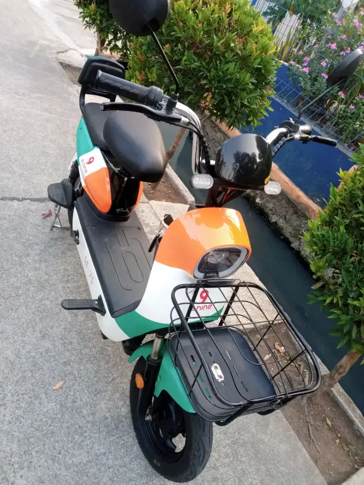 Sepeda Listrik Enine SE-7S