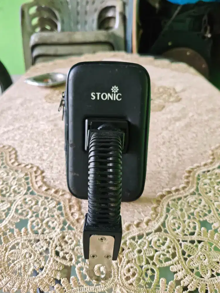 Holder hp waterproof untuk motor
