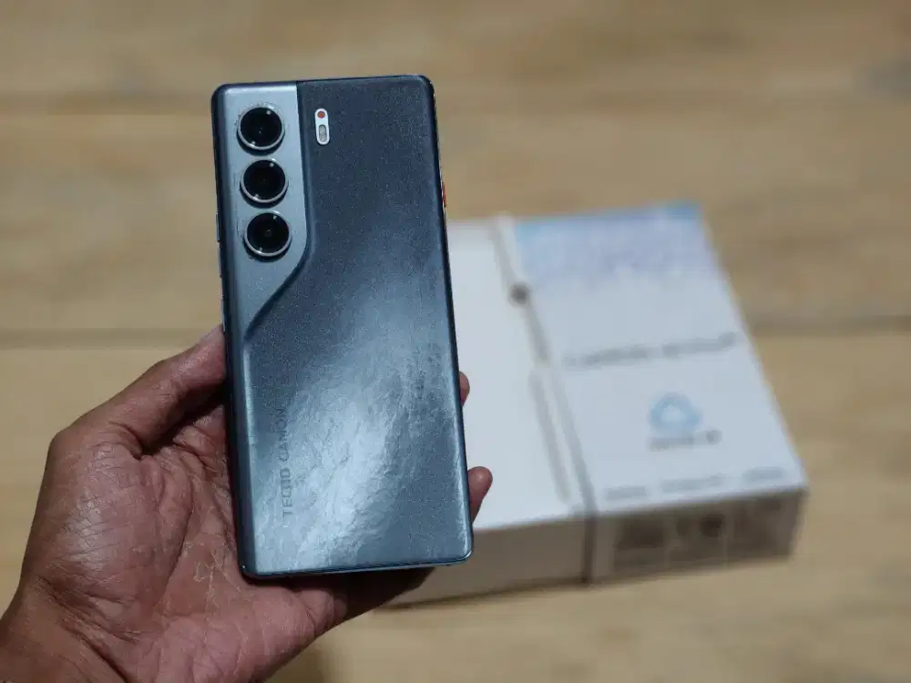 tecno camon 40 pro 5g 8/256 bisa tt