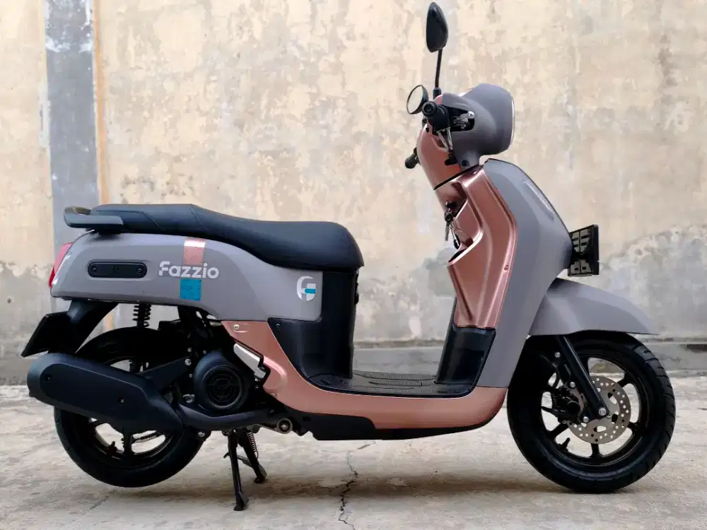 Yamaha Fazzio Hybrid Abu Pink Rosegold 2026 Istimewa