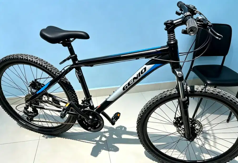 Sepeda gunung MTB genio alloy uk26