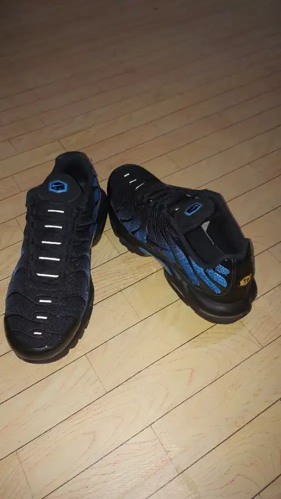 Nike Air MAX plus Tn black blue crystal