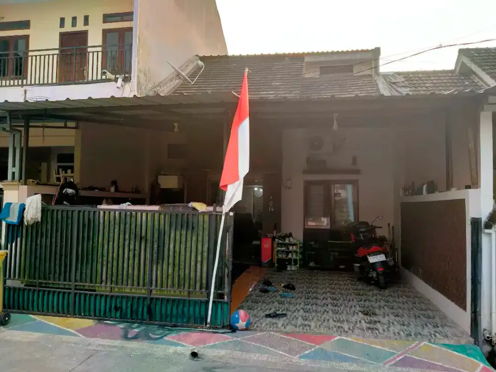 Di jual rumah di griya rajawali Bintaro 1