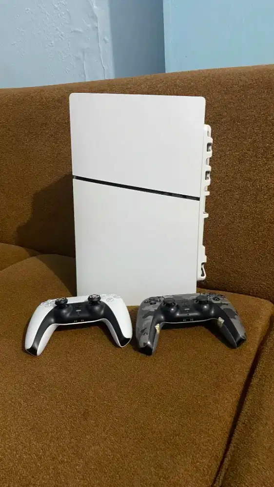 Playstation 5 / Ps 5 slim digital