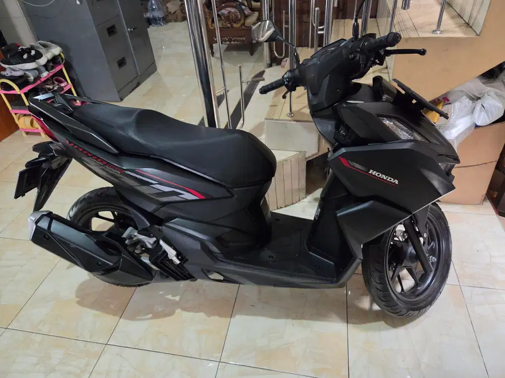 Vario 160 cbs hitam low km 2026 Gbm