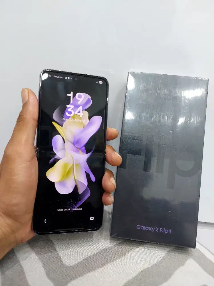 Z flip 4 Ram 8/512 GB Fulset resmi