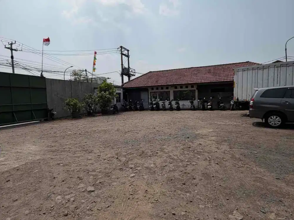 DIJUAL PABRIK
BATUJAJAR

LT 4500
Lb 2000
2lt
bentuk tanah ngantong
lebar muka 30
lebar blkg 53
panjang bgnan 66
panjang tanah 90
listrik 164rb KWH
air sumur
mess karyawan
ruang kantor
toilet
parkir luas 
akses  40feet
SHM

hrg 45M

AG-LN