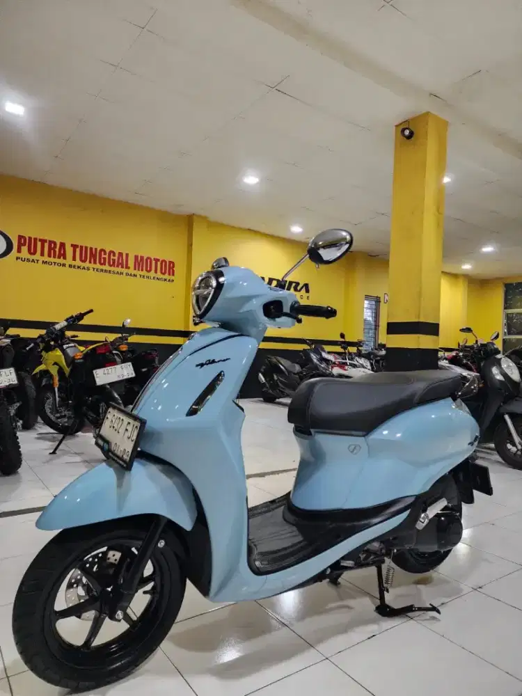 YAMAHA GRAND FILANO 2023