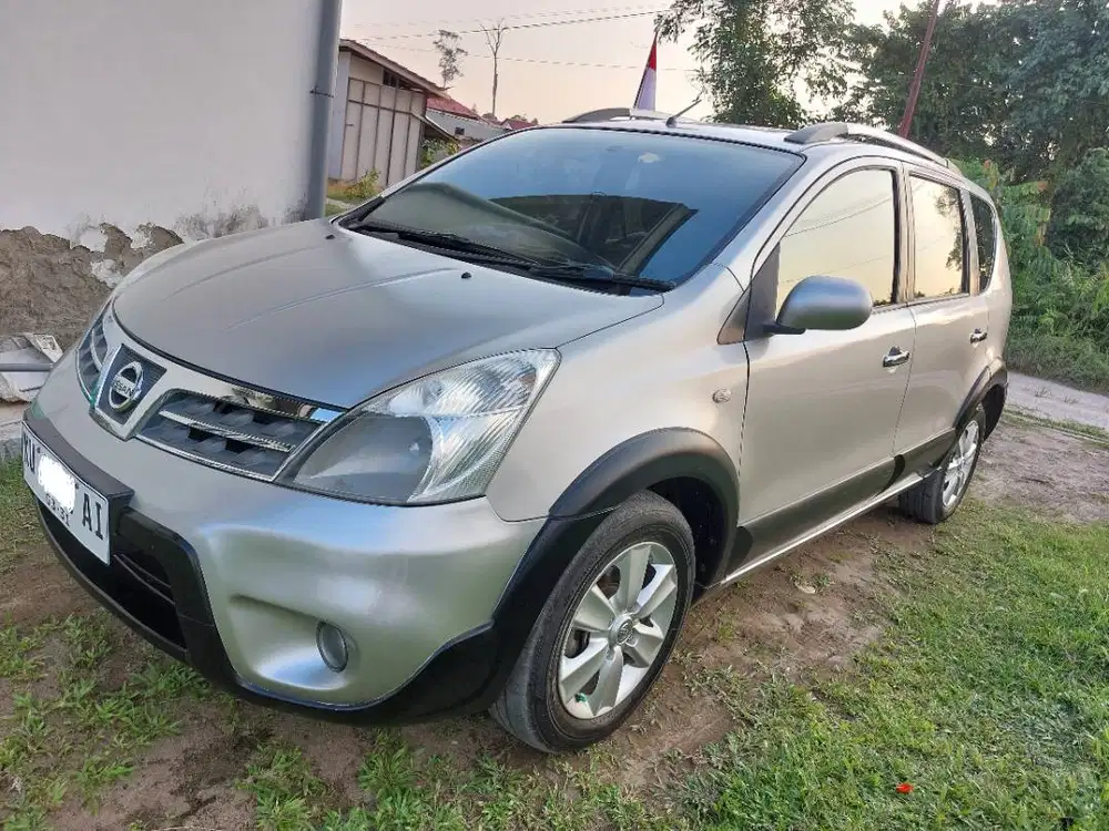 Dijual Nissan Livina X-Gear 1.5 Manual 2009
