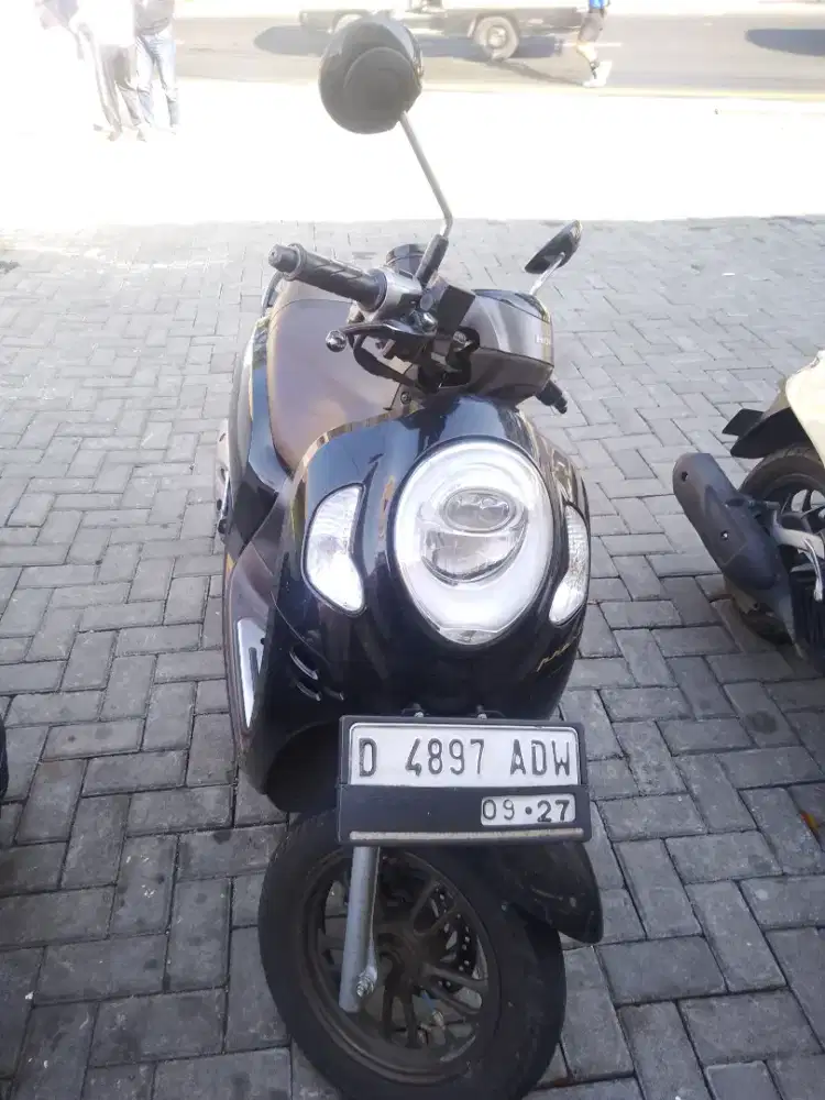 Scoopy prestige 2022 keyless