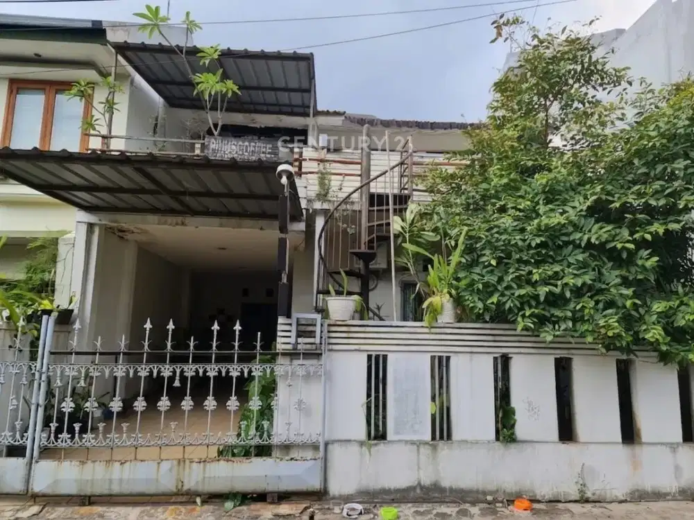DI JUAL RUMAH DI KOMPLEK DPR CIPUTAT TANGSEL