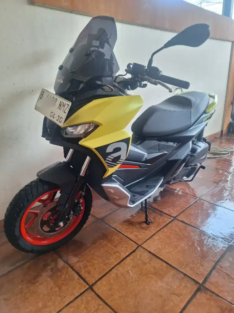 Aprillia SR GT 200 Sport 2025