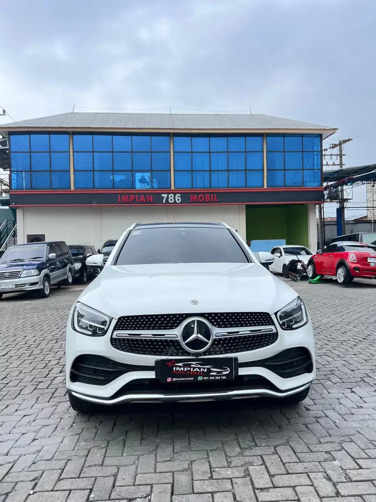 Mercedes Benz GLC200 AMG A/T Putih 2020 glc 200 rx200 rx300 x3 2021