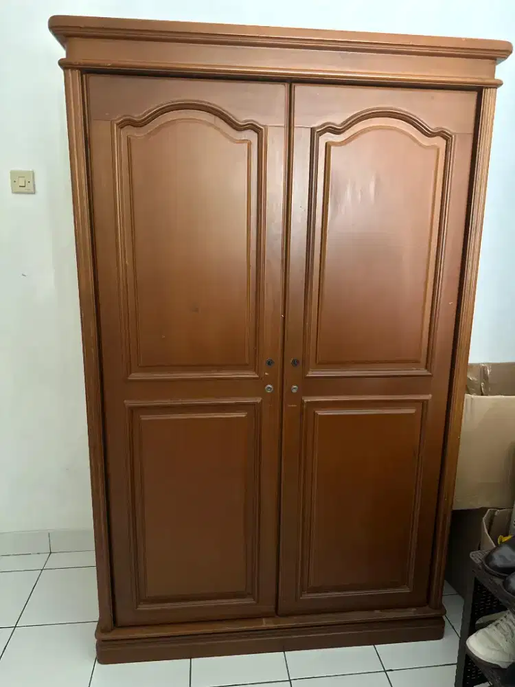 Lemari pakaian wardrobe kayu jati