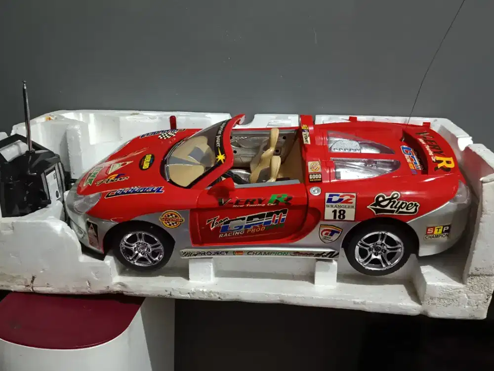 Mobil remot jumbo 1:8